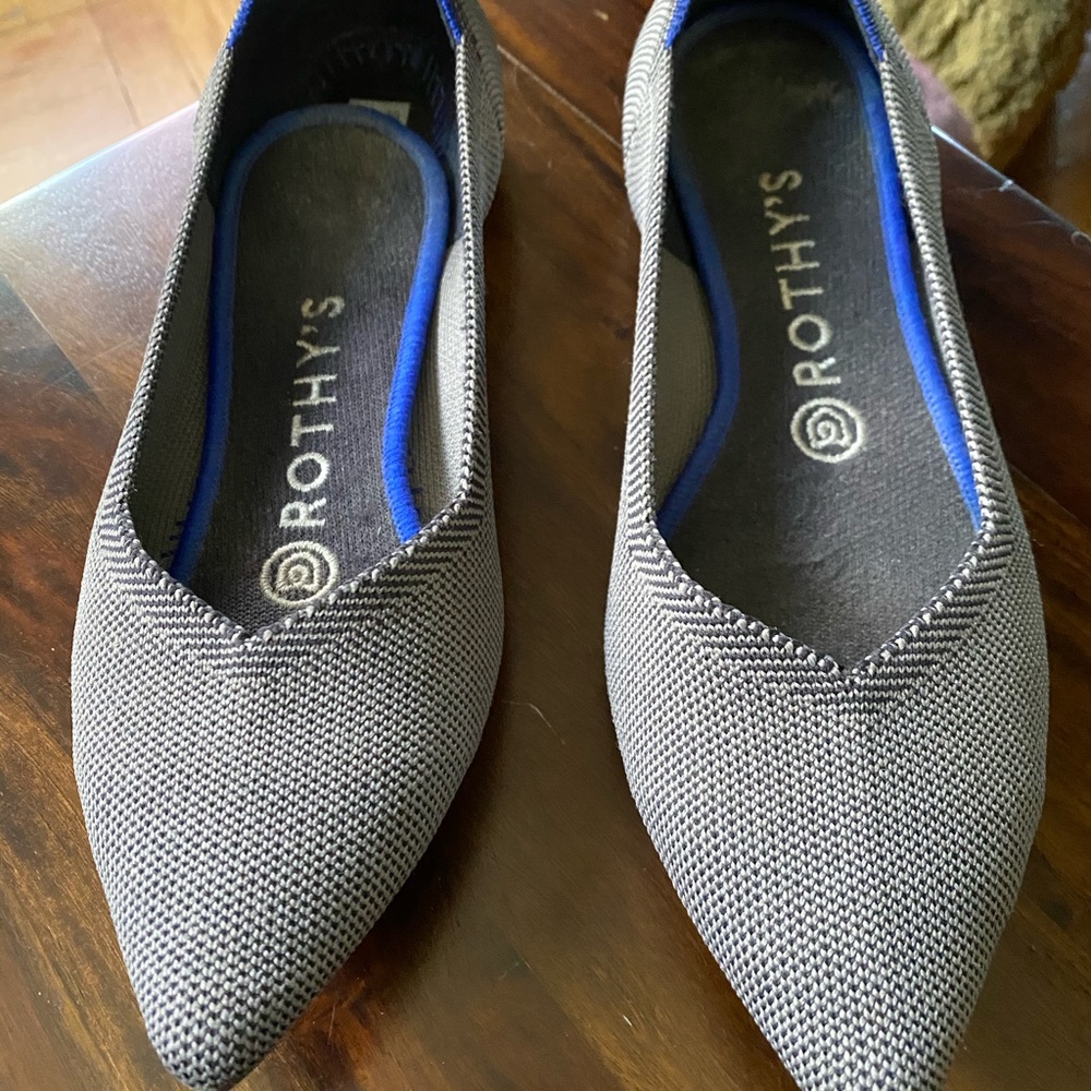 Grey Rothys points ! Size 8.5
